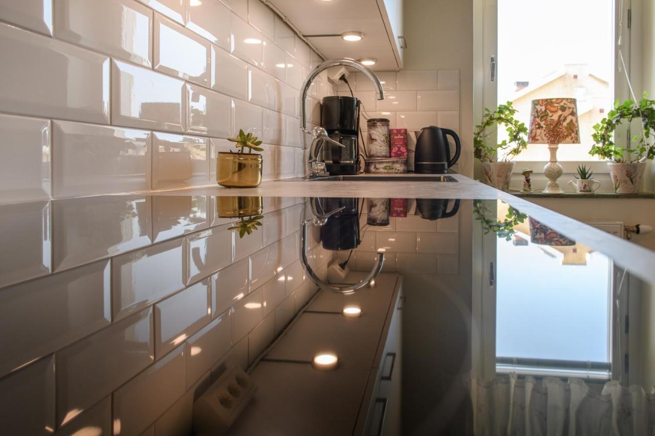 Homade B&B, Gamla Stan Norrkoping Bagian luar foto