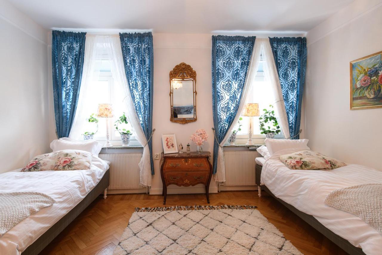 Homade B&B, Gamla Stan Norrkoping Bagian luar foto