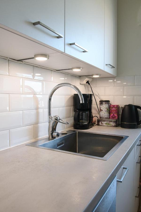 Homade B&B, Gamla Stan Norrkoping Bagian luar foto