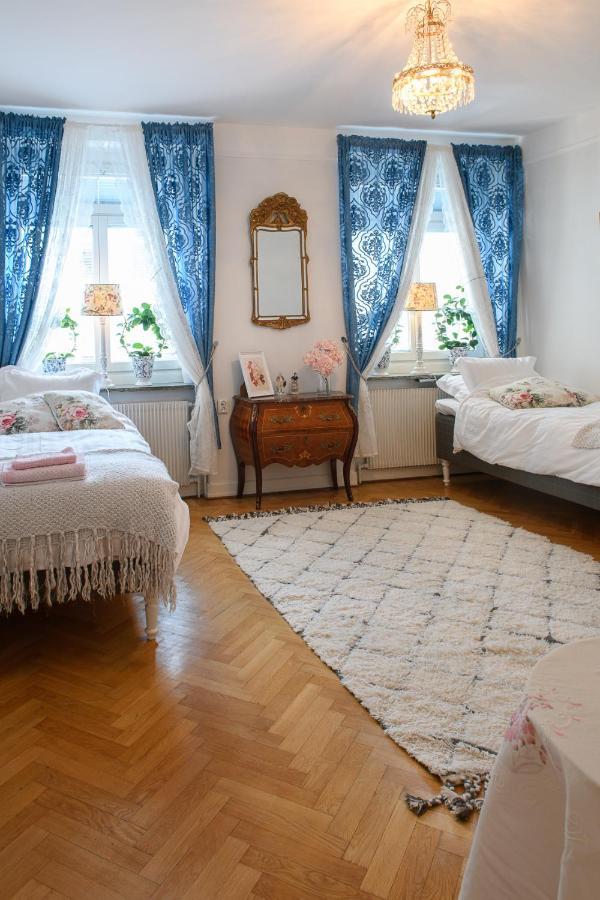 Homade B&B, Gamla Stan Norrkoping Bagian luar foto
