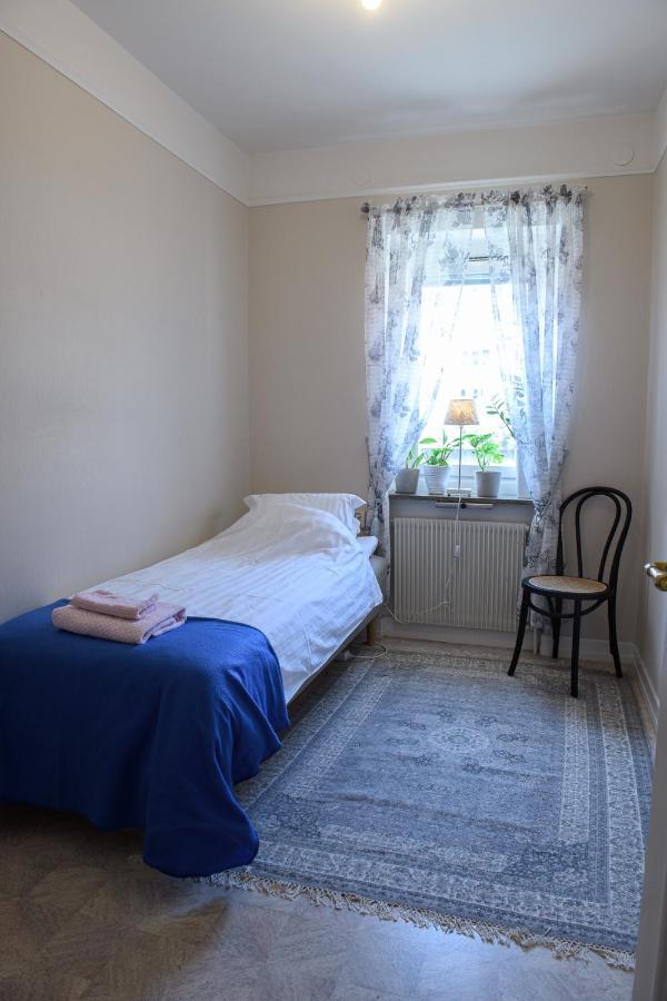 Homade B&B, Gamla Stan Norrkoping Bagian luar foto