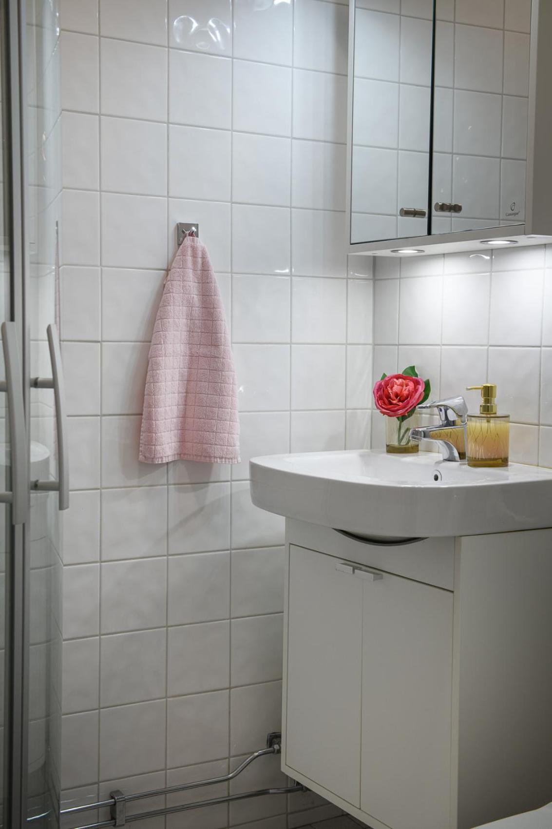Homade B&B, Gamla Stan Norrkoping Bagian luar foto